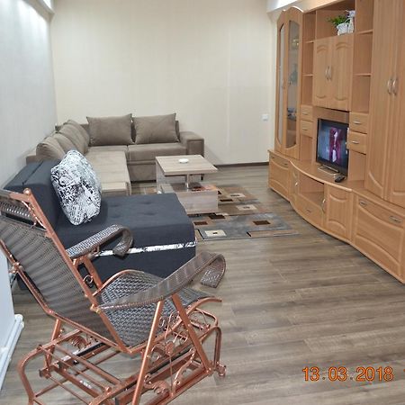 Apartment On Ikalto 8 Tbilisi Luaran gambar