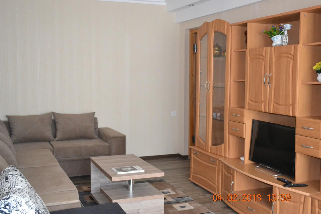 Apartment On Ikalto 8 Tbilisi Luaran gambar