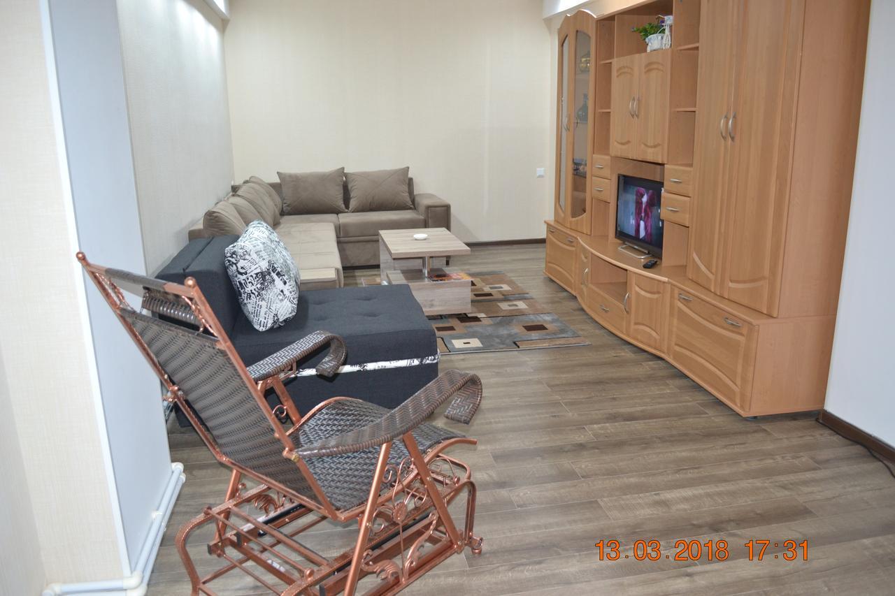 Apartment On Ikalto 8 Tbilisi Luaran gambar